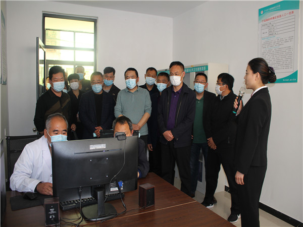 学习提升公卫服务“方城路径”——方城镇召开镇级公卫服务现场会议
