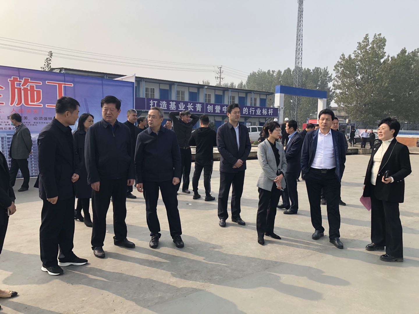 兰山区人大常委会视察组视察全区集体建设用地入市及标准地出让工作